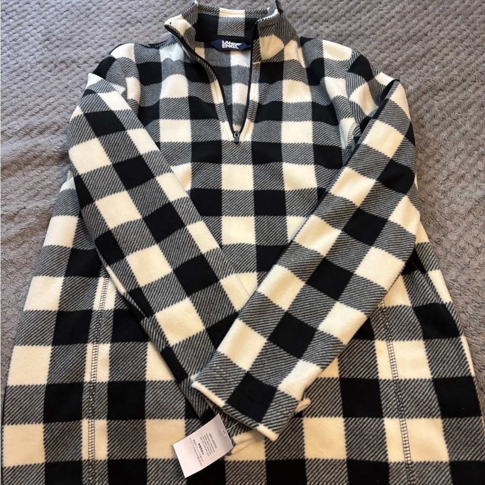 Black and White Checkered Women’s fleece